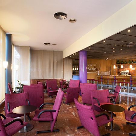 Hotel Domo Vilafranca del Penedes Restaurant photo